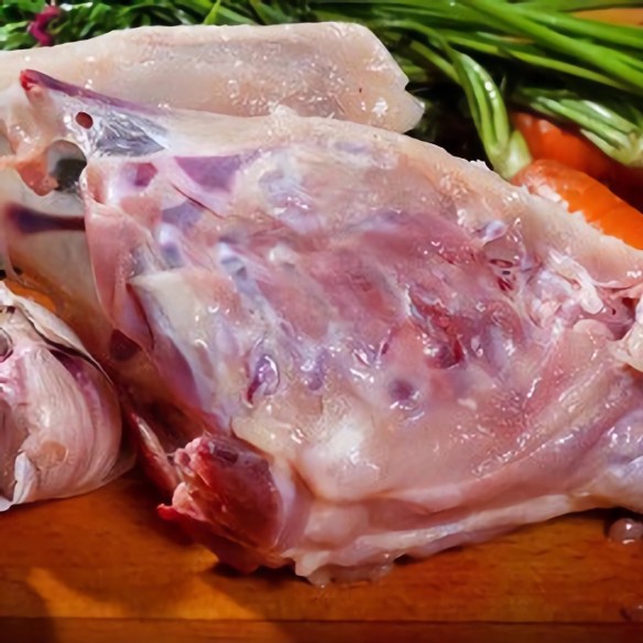 Carcasa de pollo producción ecológica