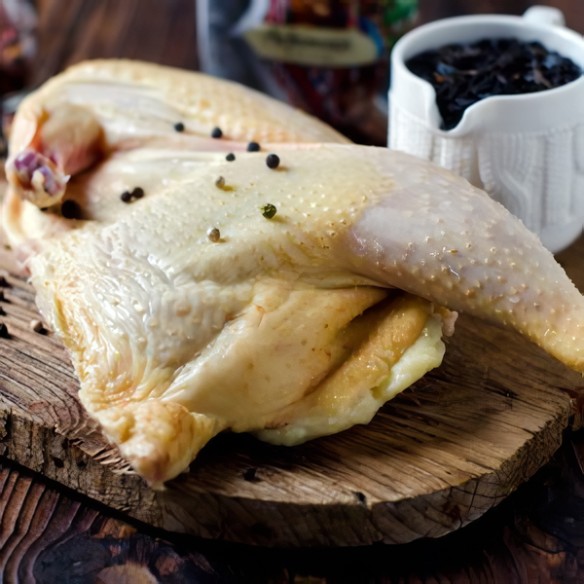 Medio pollo producción ecológica